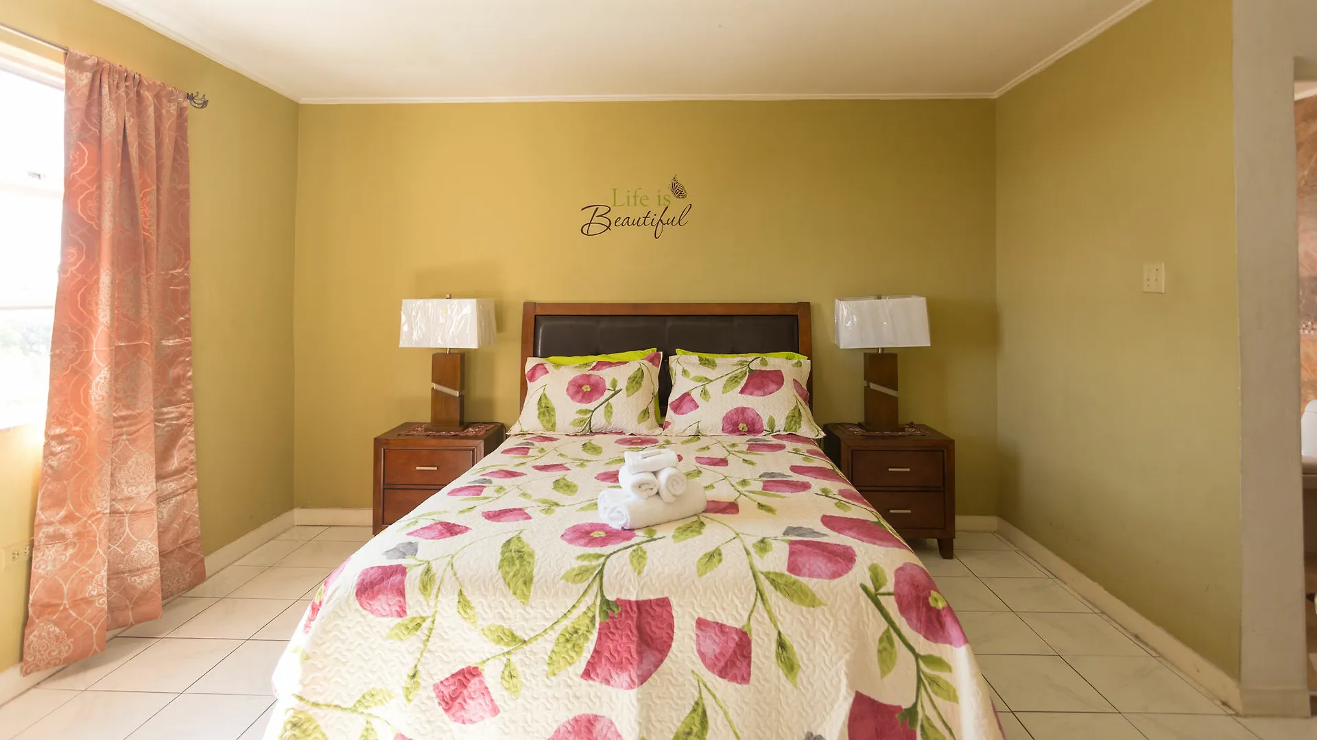 New Kingston Guest Apartment V 0*,  Jamaica
